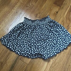 Zara navy and white floral wide shorts 18-24 months